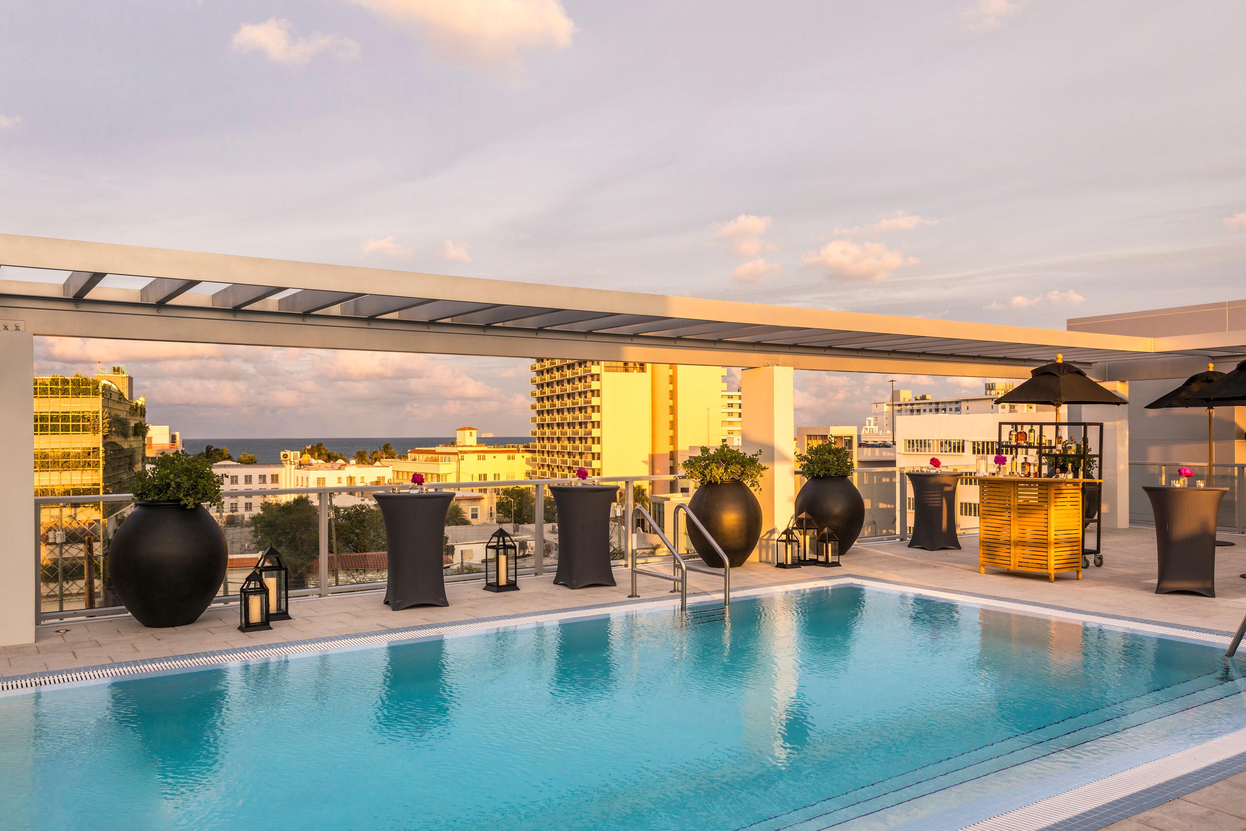 Kimpton Angler'S Hotel South Beach By Ihg Miami Beach Exterior foto Rooftop pool at the Hilton San Juan